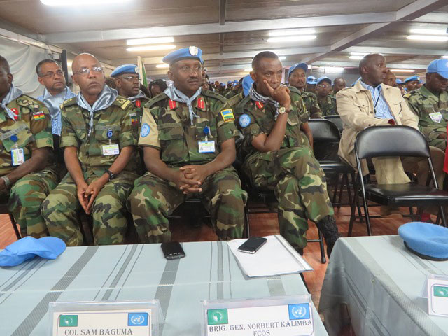 Abayobozi b'ingabo z'u Rwanda ziri mu butumwa bwa UNAMID.