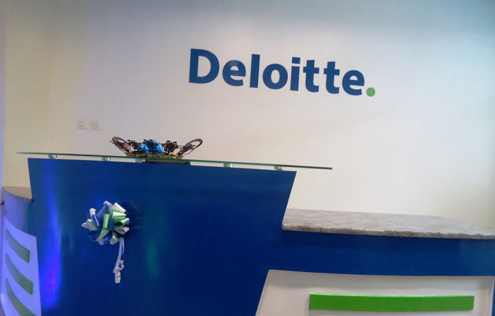 Ikirango cy'ikigo cya Deloitte.