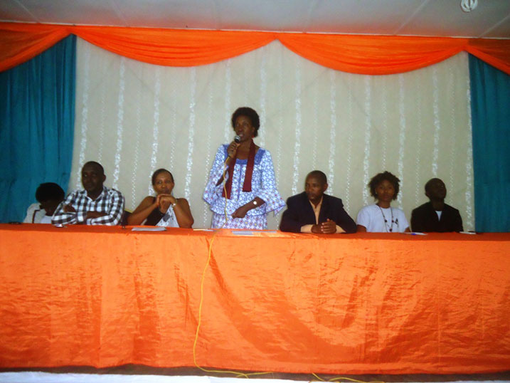 Depite Mukayuhi Rwaka Constance yasabye abana gukurana umuco wo gukunda igihugu no kwanga ikibi.