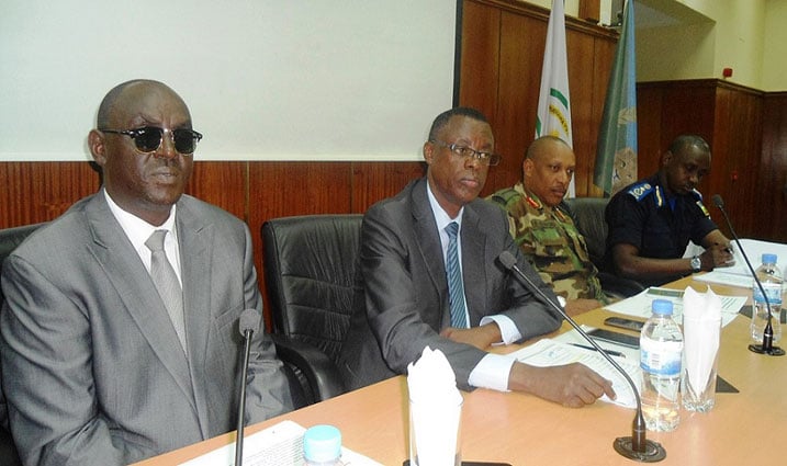 Dr James Ndahiro, umuyobozi wa Zigama CSS, Gen James Kabarebe Minisitiri wingabo, Gen Patrick Nyamvumba umugaba Mukuru w'Ingabo, na DIGP Dan Munyuza Umuyobozi Wungirije wa Polisi.
