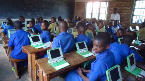 Gahunda ya One Laptop per Child igamije kuzamura ireme ry