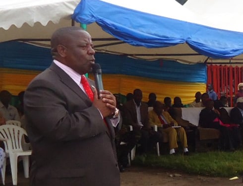 Guverineri Bosenibamwe ashimira Diyosezi Gatulika ya Rugengeri uburyo idahwema guteza imbere abatuye iyo ntara.