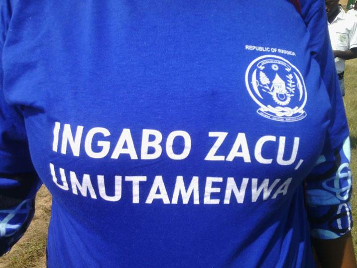 Abanyarwanda kandi bishimiye ko bafite ingabo zirinze neza umutekano w'igihugu.
