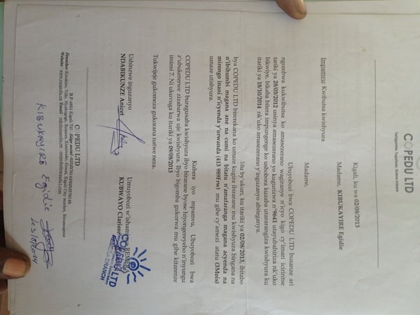 Ibaruwa bandikiwe na banki Copedu ibibutsa ko bagomba gukomeza kwishyura inguzanyo batse.