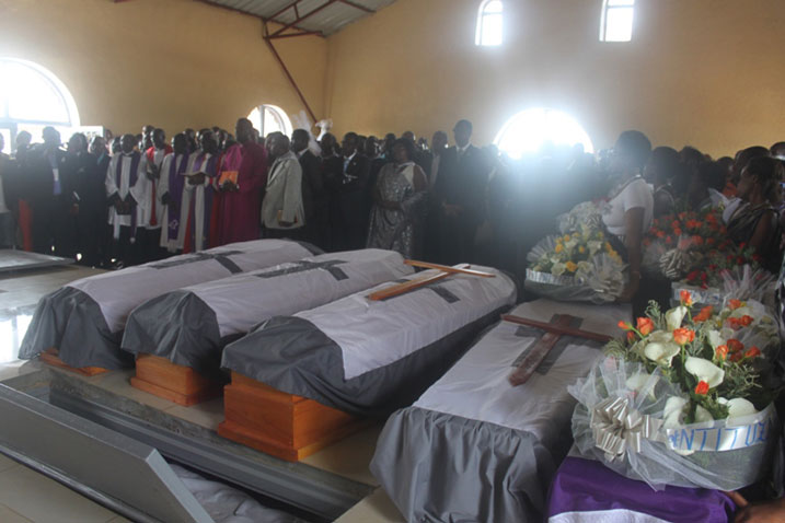 Amasanduku arimo imibiri 287 yavumbuwe mu cyobo mu kagari ka Ruhanga, umurenge wa Rusororo.