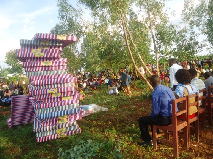 Imifariso yatanzwe ni 25 n'amabase 25.
