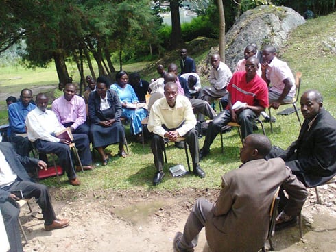 Inama yitabiriwe cyane ku buryo hari n'abayikurikiye bari hanze.