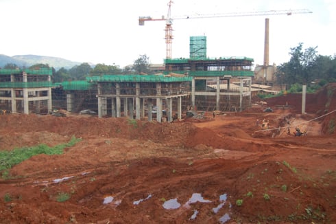Inyubako zo kwagura uruganda rwa Simerwa.