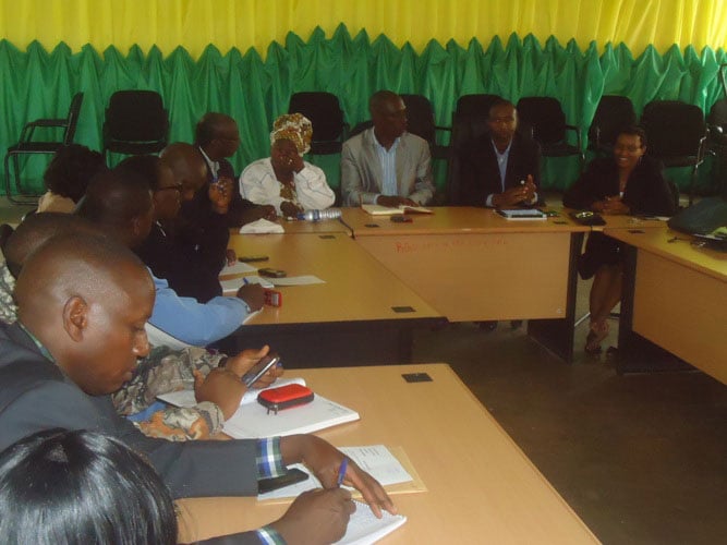 Itsinda ryaturutse muri komine ya Gashikanwa riganira n