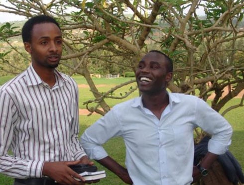 Matendo Manono (ibumoso) yazize ko asa n'Abanyarwanda.