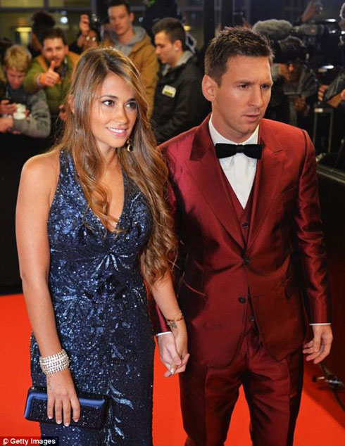 Messi n'umufasha we.