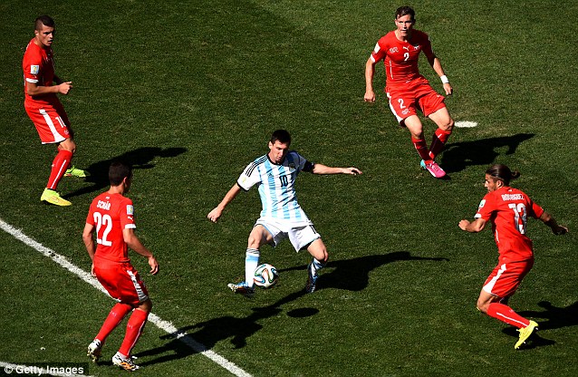 Messi wagoye cyane Ubusuwisi, azakurikizaho guhangana n'Ababiligi.
