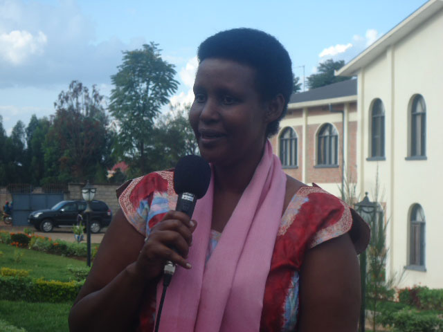 Minisitiri w'uburinganire n'iterambere ry'umuryango, Oda Gasinzigwa ati abagore n'abagabo twese tuvuge oya lu ihohoterwa.