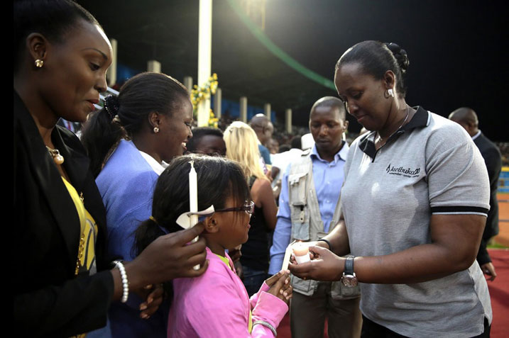 Hacanywe urumuri rw'icyizere umufasha wa perezida Kagame yagejeje no ku bakiri bato