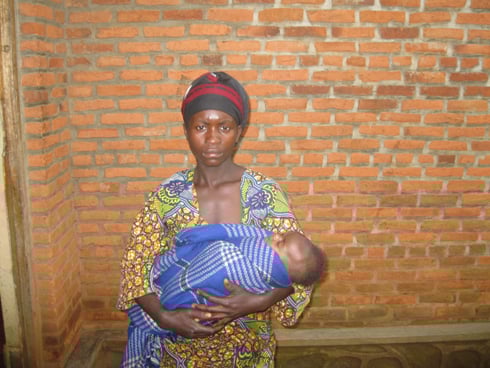 Mukandabunga yateshejwe agiye kwiyahura hamwe n