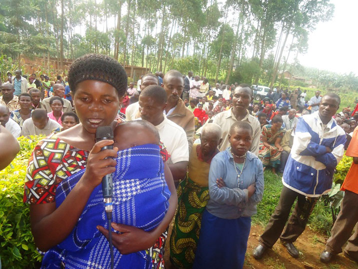 Mukashema Marie Jeannette ngo bamwiciye umugabo none bakomeje kumutoteza bamubeshyera ko ari umurozi.