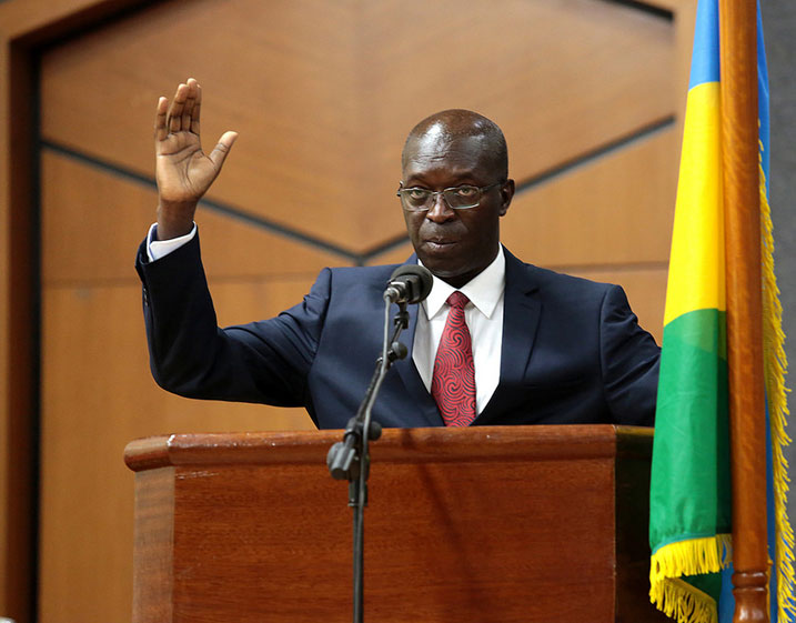 Minisitiri w'Intebe, Anastase Murekezi, arahirira kuzuza inshingano yahawe.