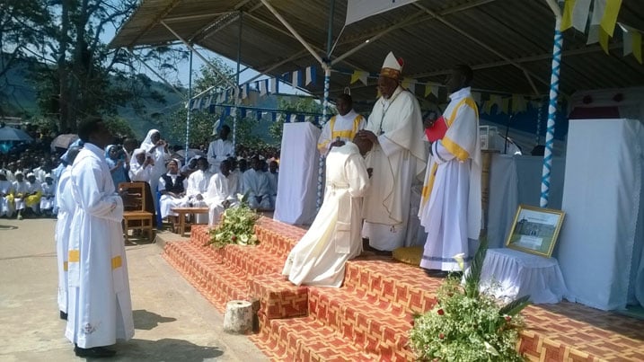 Musenyeri Alexis Habiyambere wari uyoboye uwo muhango yasabye abapadiri bashya guharanira ubumwe no kugaragaza ibitagenda kugira ngo bikosorwe.