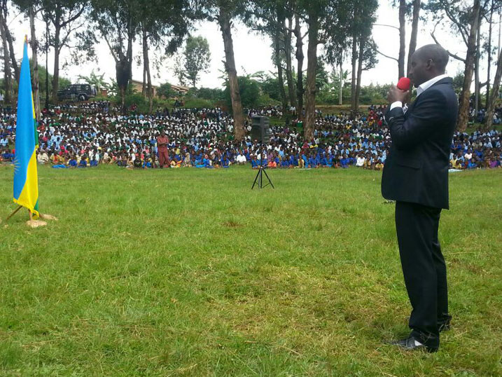 Mushimiyimana Claver atanga ubuhamya.