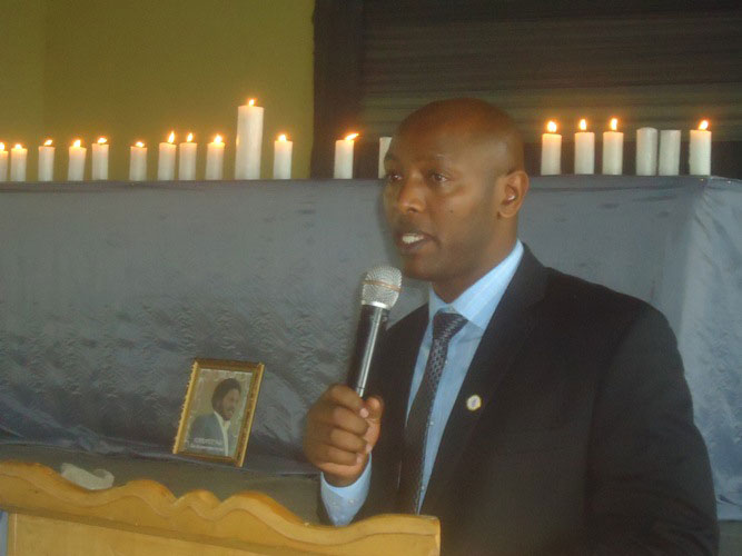 Musonera Hakizimana Jean Marie, umwe mu babuze ababyeyi mu gihe cya Jenoside yazanye igitekerezo cyo gufasha bagenzi be badafite ubushobozi.