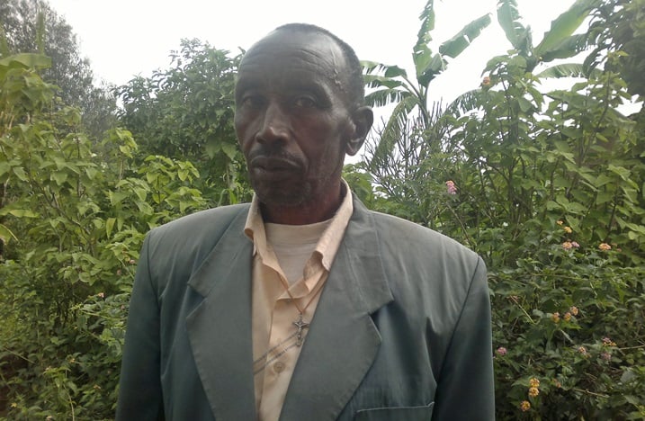 Muzehe Ntamuheza Casmil yayoboye Santarari Butete imyaka 20. Avuga ko kuba ibaye Paruwasi bibashimishije cyane kuko bazajya basengera hafi.