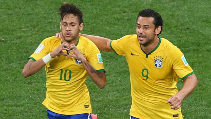 Neymar, amaze kwinjiza penaliti yaturutse ku ikosa ryakorewe Fred ( bari kumwe hano), ariko ntiyavuzweho rumwe.