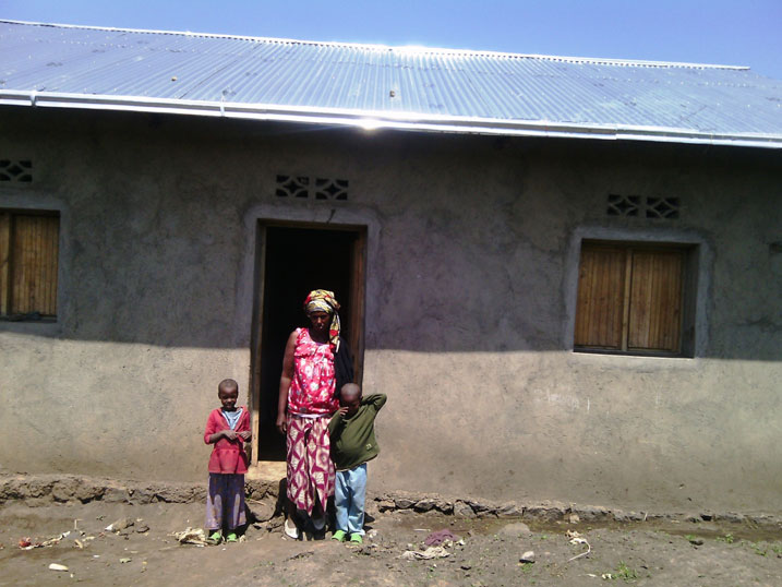Nyikadari Dina yahawe inzu abamo n