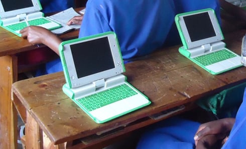 Mudasobwa za One Laptop per Child ngo zikoranye ubuhanga buhanitse butuma umujura atabasha kuyikoresha.