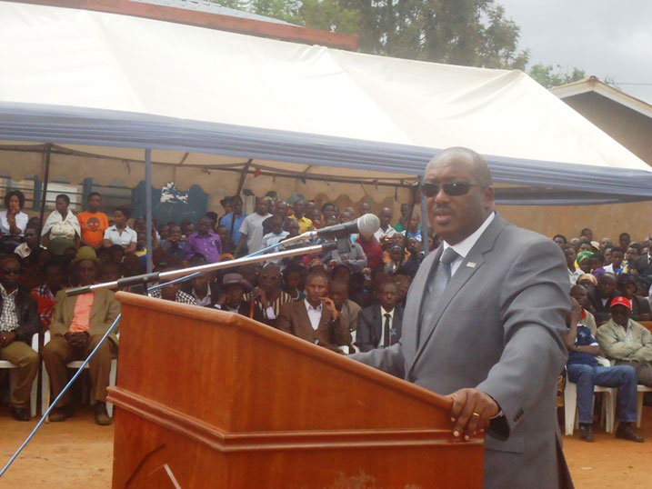 Perezida wa IBUKA, Dr Dusingizemungu Jean Pierre asaba ko abana batozwa gukorwa ibyiza hakiri kare kugira ngo bazakurane ubumuntu.