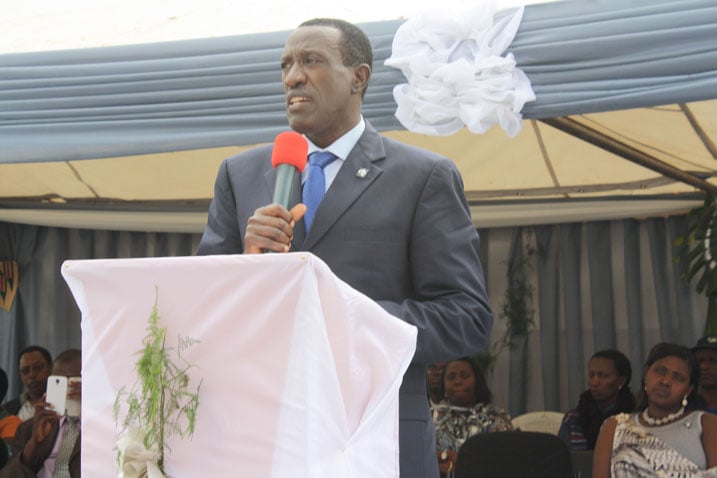 Perezida wa Sena y'u Rwanda arasaba Abanyengororero kudaseserza abarokotse.