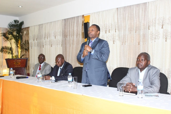 Umuyobozi wa RGB, Prof Shyaka Anastase, atangaza ko iyi gahunda yo gufasha imiryango itegamiye kuri Leta ari intambwe nziza.