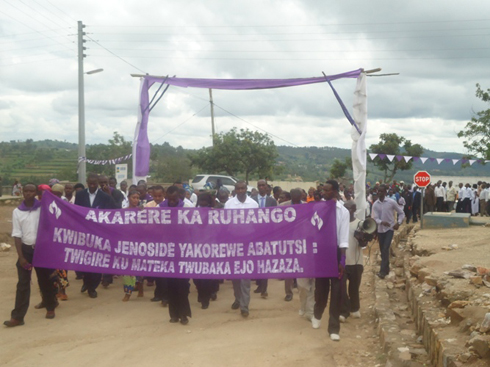 Kwibuka byatangijwe n'urugendo