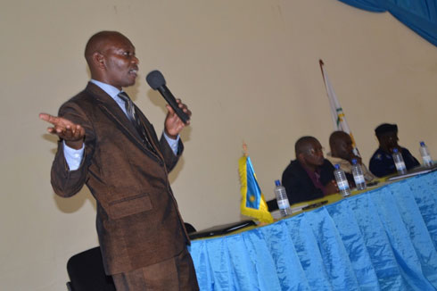 Intumwa y'Intara yashimiye abaturage ba Rusizi ko bakoze neza, abasaba gukomeza umurava