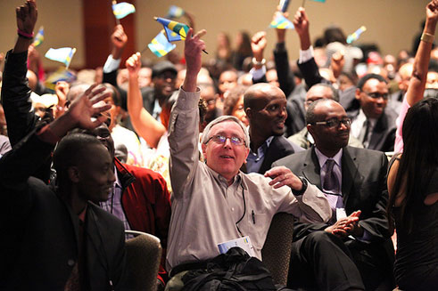 Rwanda Day ihuza Abanyarwanda n'inshuti z'u Rwanda aho baba hose nk'aha bahuriye Chicago mu 2012.