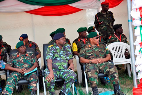 Abayobozi ba gisirikare mu bihugu bitandukanye bigize EAC bitabiriye gutangiza imyitozo "Ushirikiano Imara 2013".