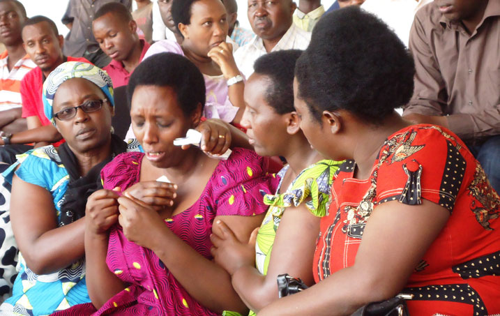 Umubyeyi wa nyakwigendera Bella yari yahogoye.