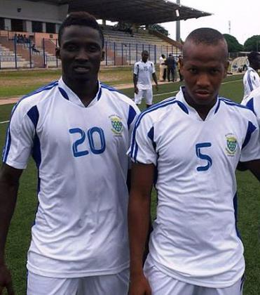 Umunya Togo Sekle yao Zico wambaye numero 20 aratangira gukinira Rayon Sport kuri uyu wa gatanu nk'umukinnyi mushya.