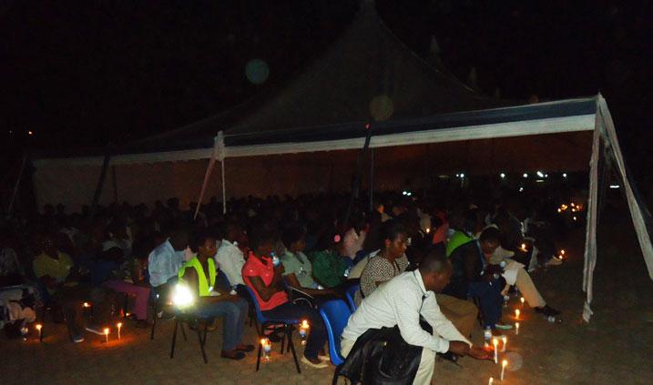 Umuryango wa INILAK mu ijoro ryo kwibuka ku nshuro ya 20, abatutsi bishwe muri Jenoside.