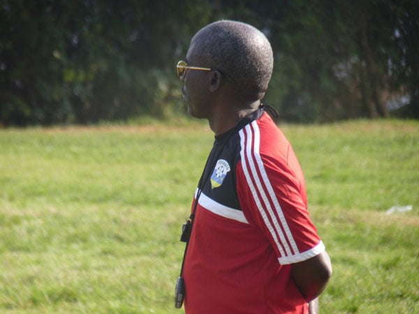 Umutoza Kanamugire Aloys afite ihurizo rikomeye rwo kwishyura ibitego bine akanarenzaho.