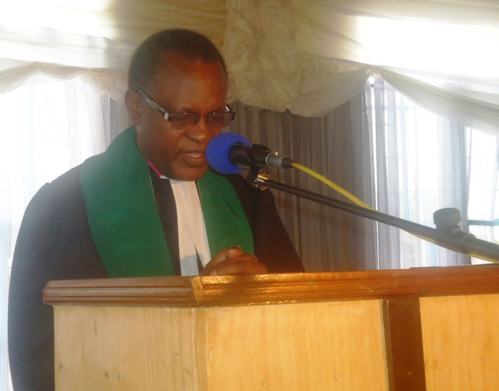 Umuyobozi Mukuru wa EPR (mu Rwanda), Rev Pastor Musemakweli Elyse asaba abakirisito kutaba abanyadini by'umuhango.