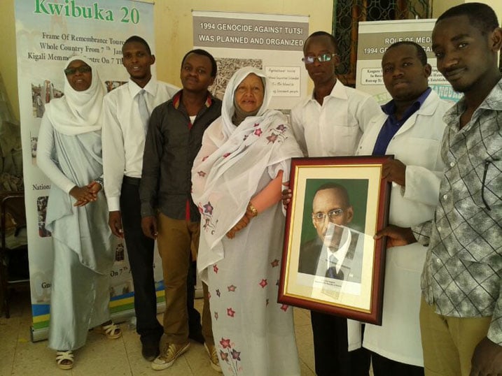 Umuyobozi w'Ishami rya Farumasi muri IUA na we yari yitabiriye iri murikamuco n'amateka y'u Rwanda.