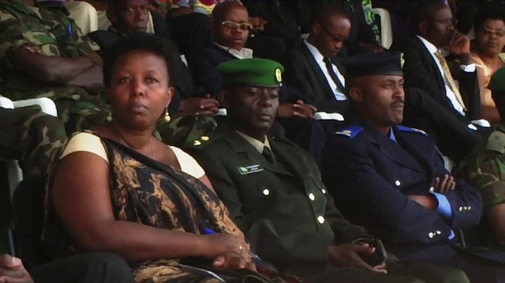 Umuyobozi w'akarere ka Muhanga, umuyobozi w'ingabo, n'umuyobozi wa polisi mu karere ka Muhanga bari babukereye muri ibi birori.