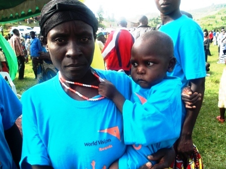 Umwe mu babyeyi barwaje bwaki mu murenge wa Mushbati yifuza korozwa muri gahunda ya Girinka.