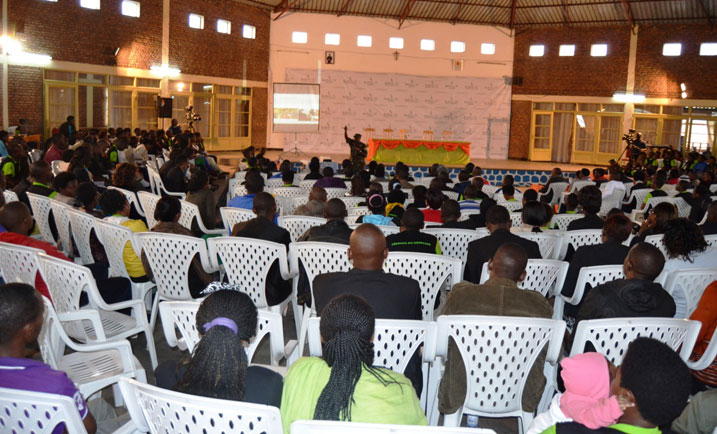 Abasaga 350 bitabiriye ibiganiro byo kwitegura kwibuka ku nshuro ya 20 Jenoside yakorewe Abatutsi.