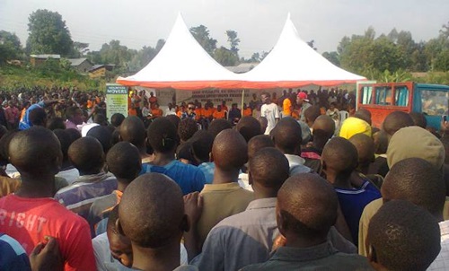 Urubyiruko ndetse n'abaturage muri rusange basabwa gukurikiza inama bazajya bagirwa n'abayobozi babo mu bijyanye no kwirinda SIDA.