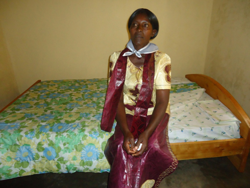 Urunyuwera ashyikirijwe igitanda gishashe azajya aryamaho ndetse n