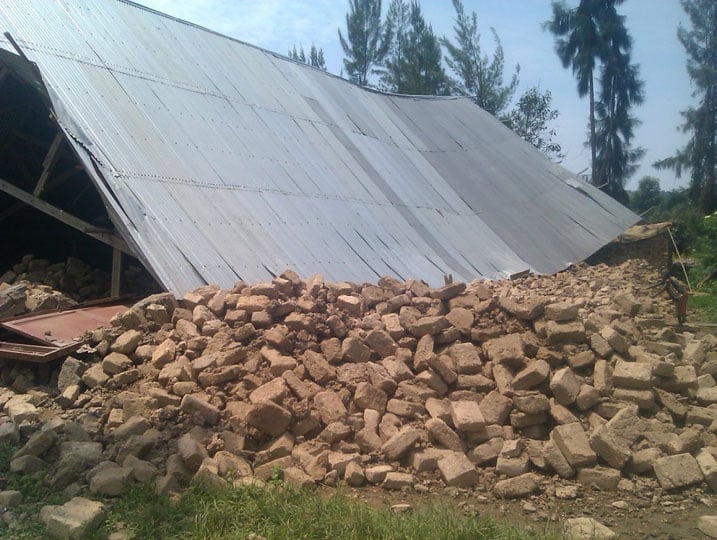 Urusengero rw'Abangilikani ruri mu kagari ka Kabirizi rwasenywe n'umuyaga.