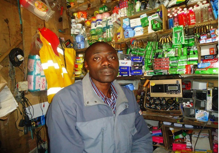 Uyu mucuruzi asanga umuntu mu rwego akoramo rwose akwiye gutanga serivisi nziza.