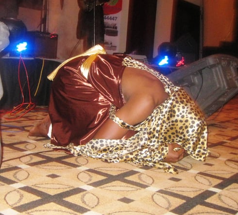Chrispin yunamye hano iminota irenga 10 benshi bavugagag ko arimo guterekera