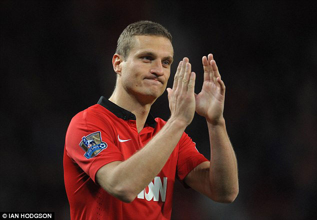 Vidic wari umaze imyaka 8 muri Manchester United avuga ko iyo kipe azayihoza ku mutima.